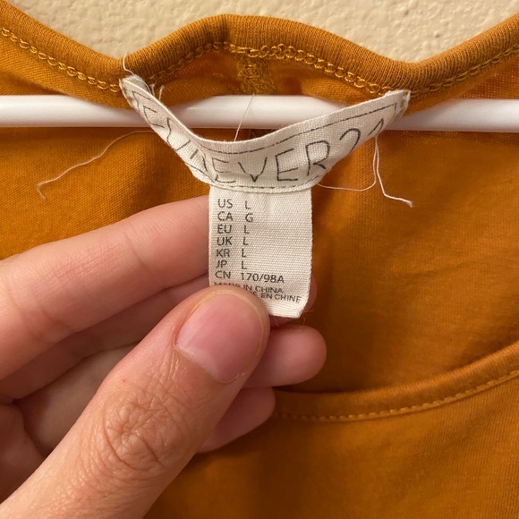 Mustard basic tee - Picture 2 of 5